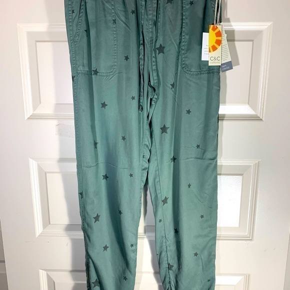 C&C California Flowy Sage green Boho Stars Print Jogger 100 % Lyocell Pants Sz M - Picture 6 of 13